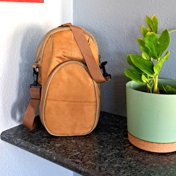 Oak & Olive Other - Oak & Olive Wine Tote